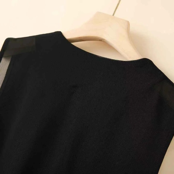 Versatile Sleeveless Womens Garment With Designer Touch Round-Neck Mesh Vest